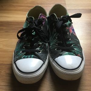 Low top tropical All Star Converse